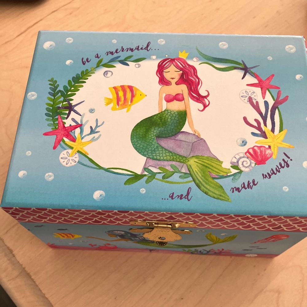Jewelkeeper Mermaid Musical Jewelry Box